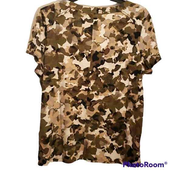 Banana Republic Cozy Sunday Tee - Picture 5 of 5